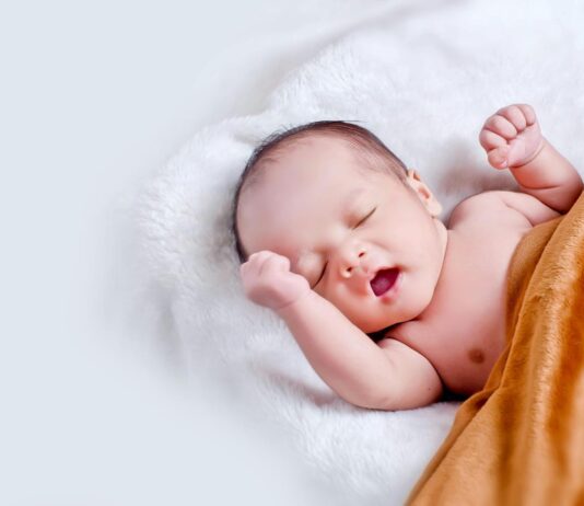 Forevig dit barns små øjeblikke med et babyaftrykssæt